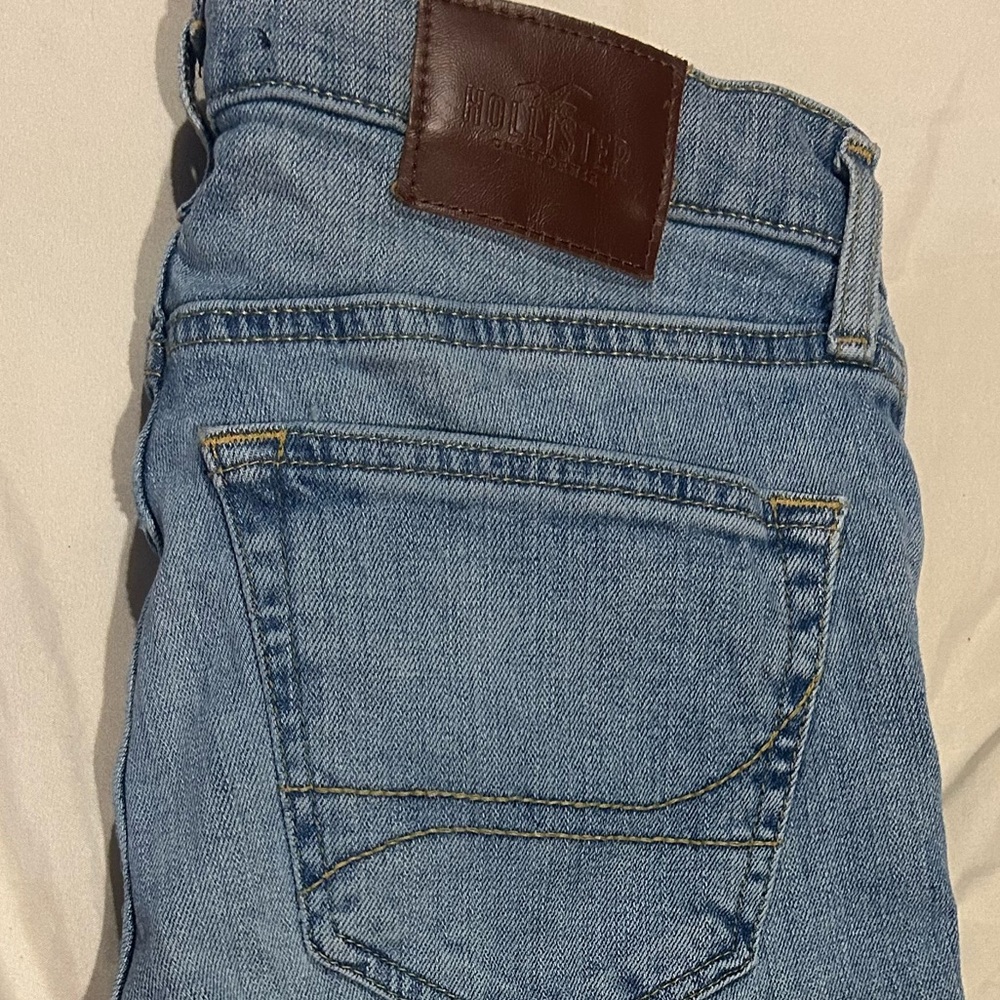 Jeans - Picture 2 of 3